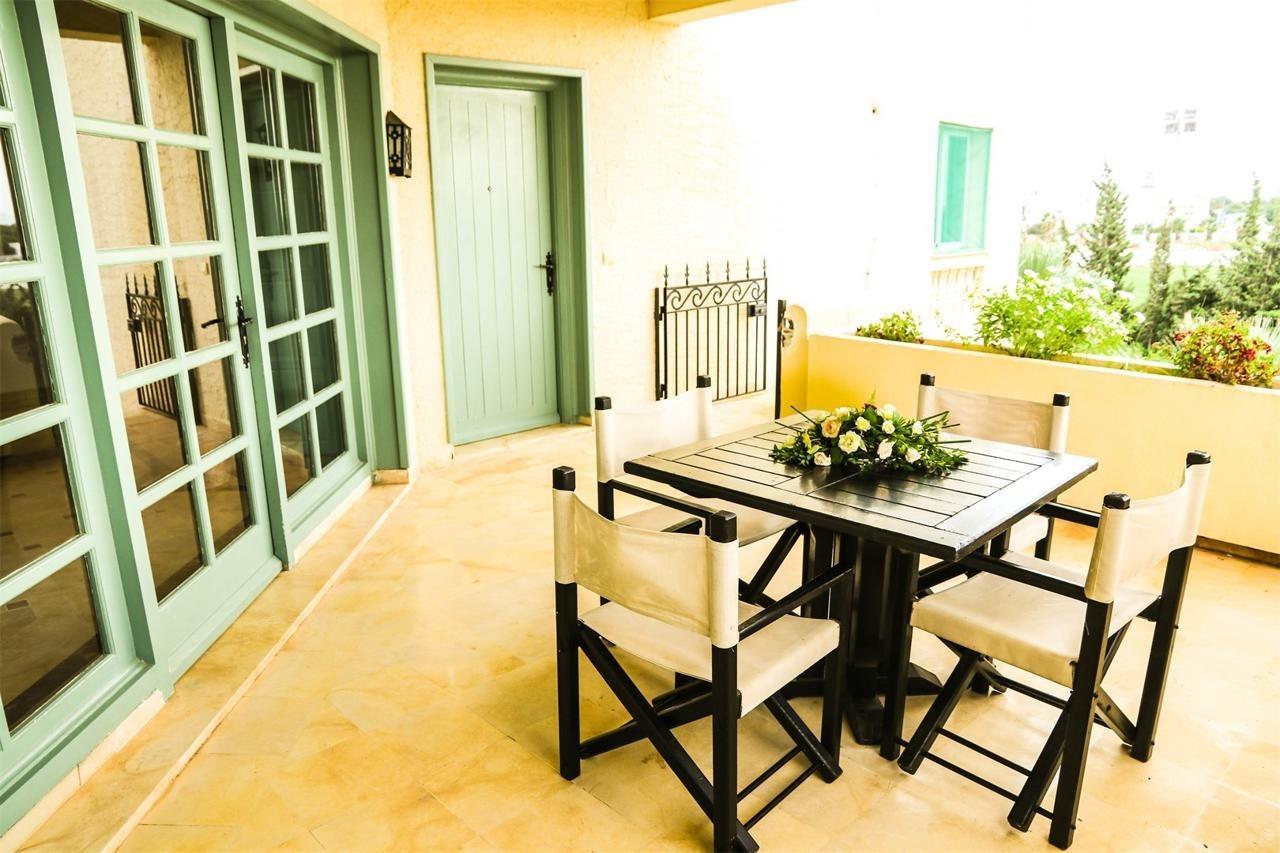 Suites Hotel Les Charmilles & Spa La Marsa Exterior photo